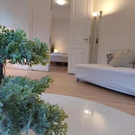 Luxurious 2 Bedroom Near Jomfru Ane Gade Apartment