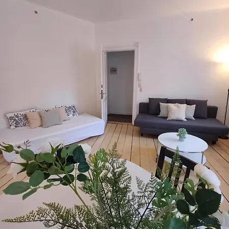 Apartment Luxurious 2 Bedroom Near Jomfru Ane Gade Aalborg